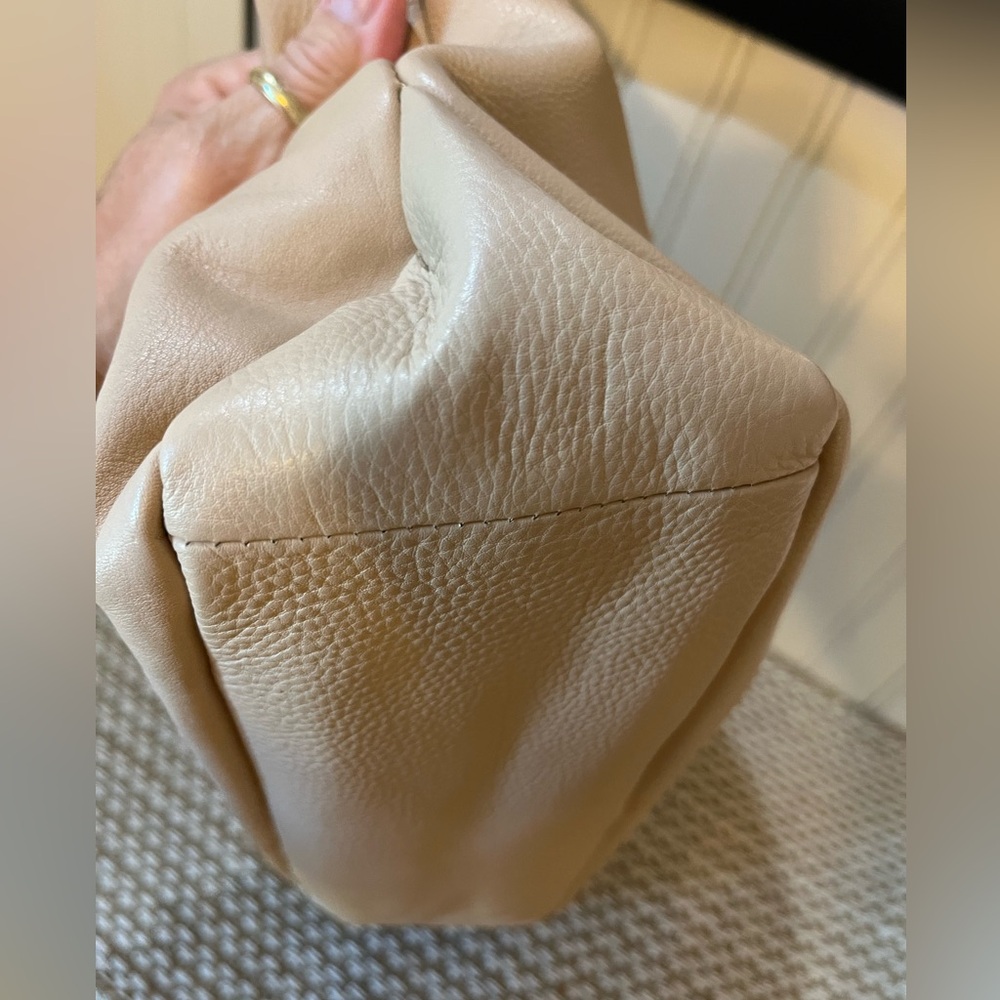 Vince Camuto Hobo Leather Bag - Picture 7 of 13